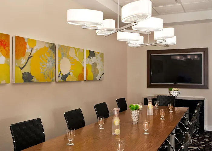 Sonesta Atlanta Airport SouthAirport Hotel